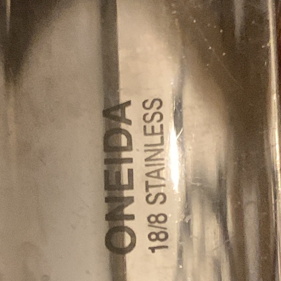 6 pieces stainless steel kitchen utensils set. See photos for details. Bundle - Picture 5 of 10